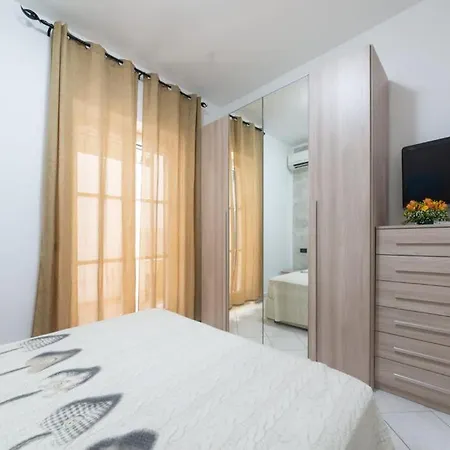 Tra Centro E Mare Appartement Ischia