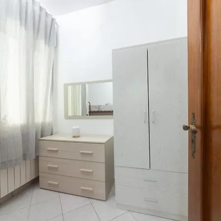 Appartement Tra Centro E Mare
