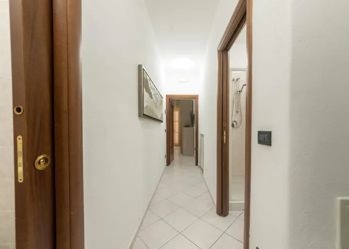 Апартаменты Tra Centro E Mare *